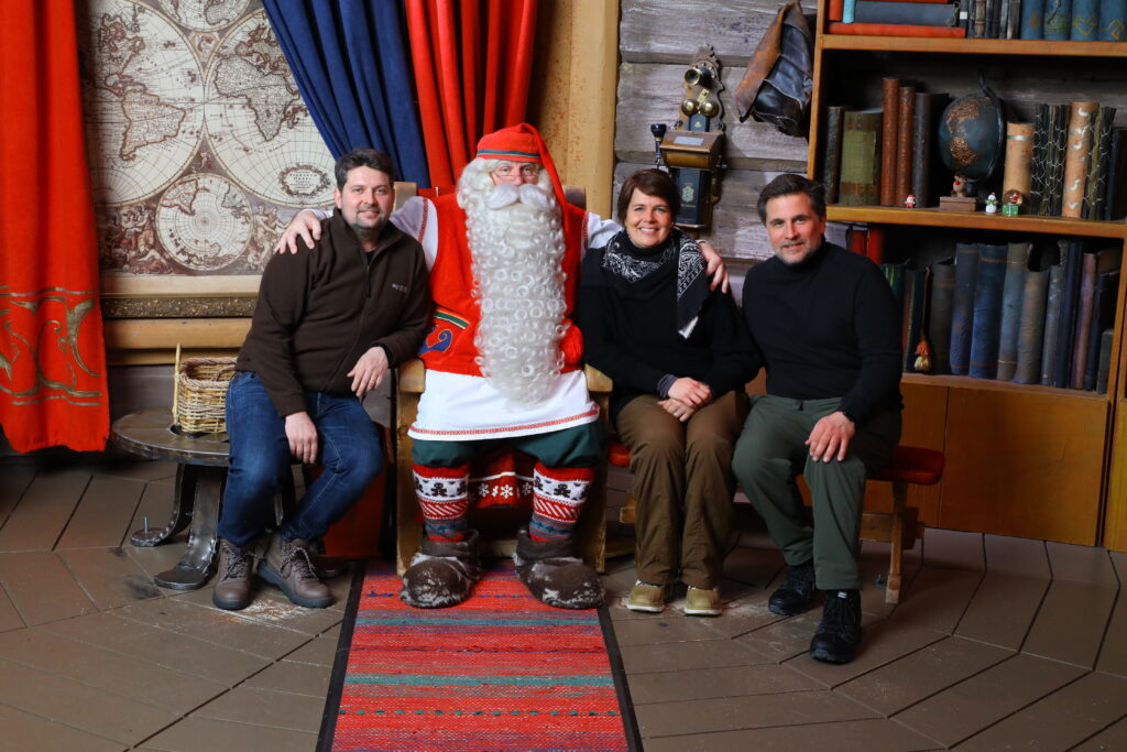 Cars4Kids beim Weihnachtsmann